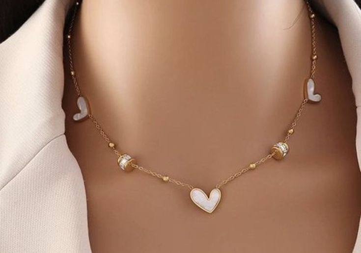 White Hearts Necklace